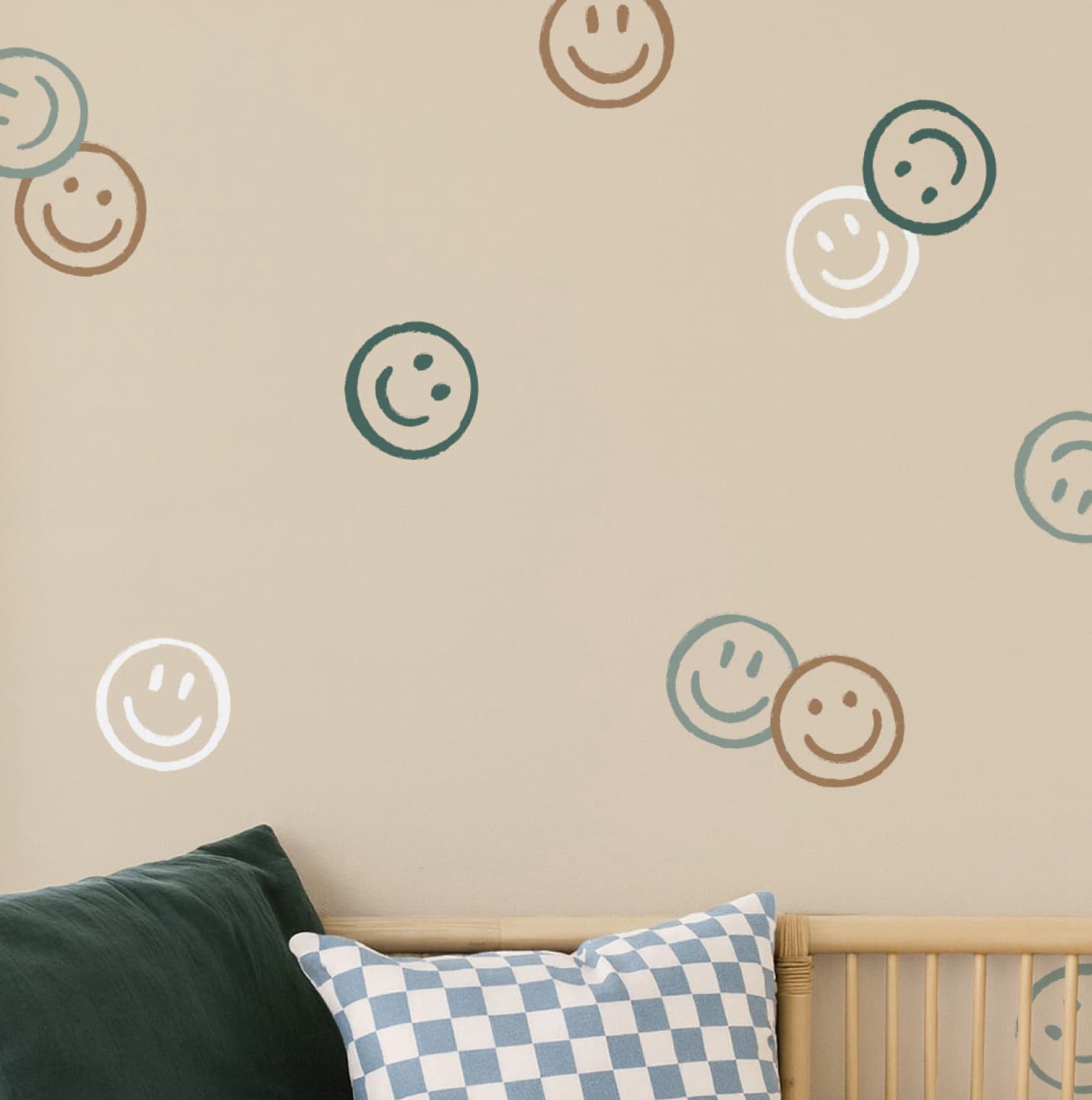 Smiley confetti behang voor de kinderkamer